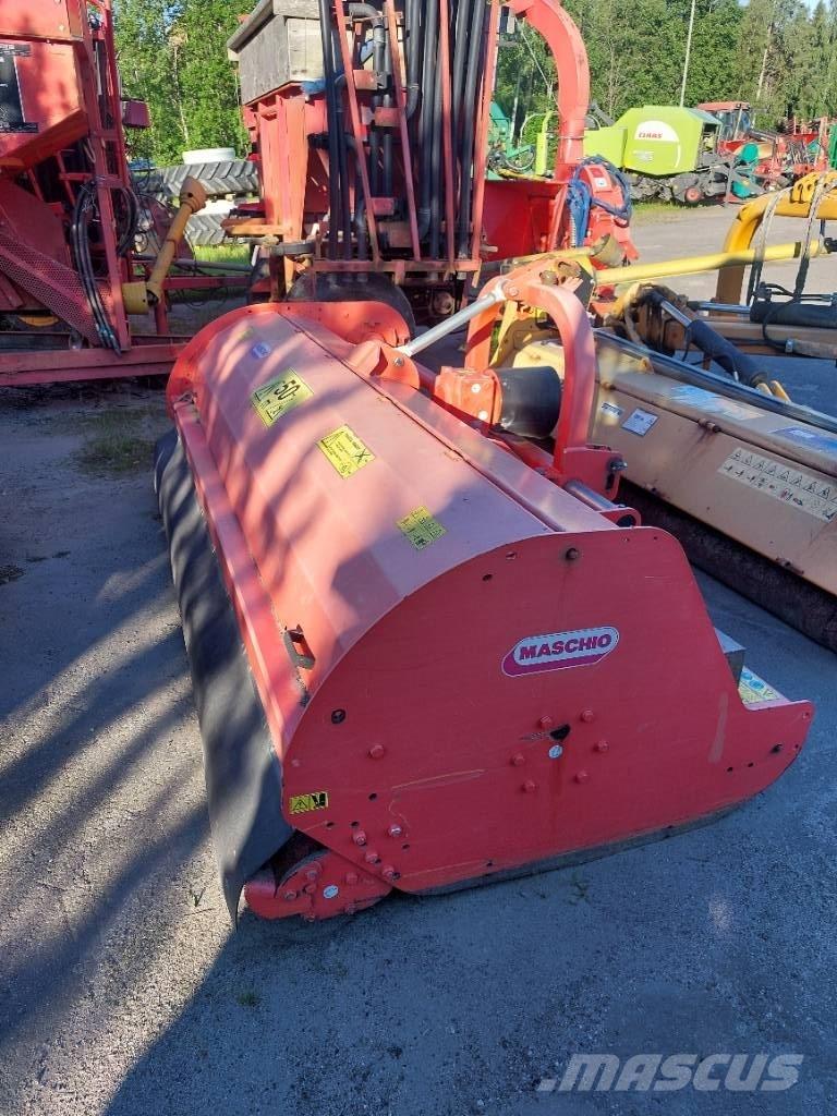 Maschio Tornado 280 Газонні і лукові косилки