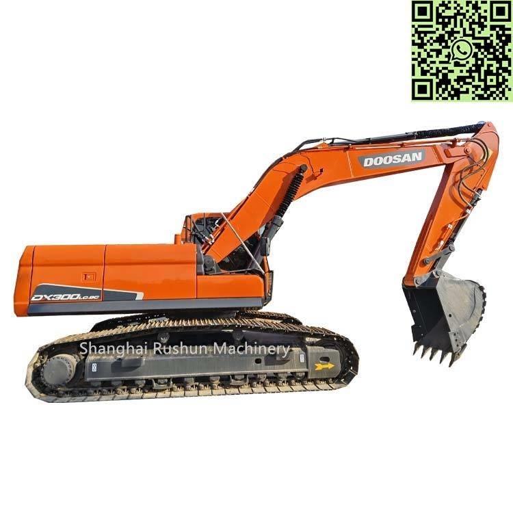 Doosan DX300 Гусеничні екскаватори