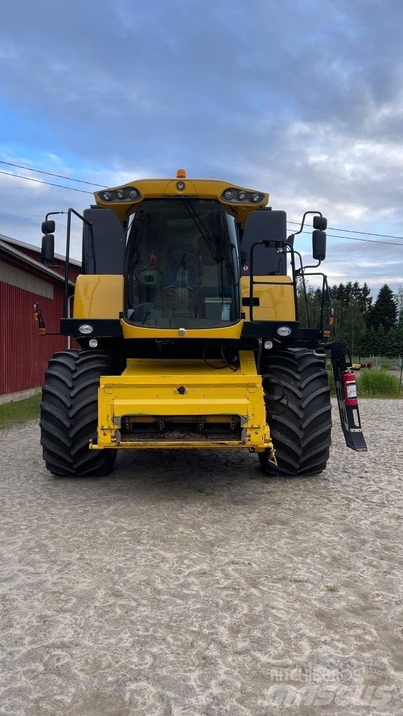 New Holland CX 6090 Зернозбиральні комбайни
