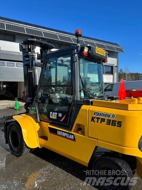 CAT D50K Дизельні навантажувачі