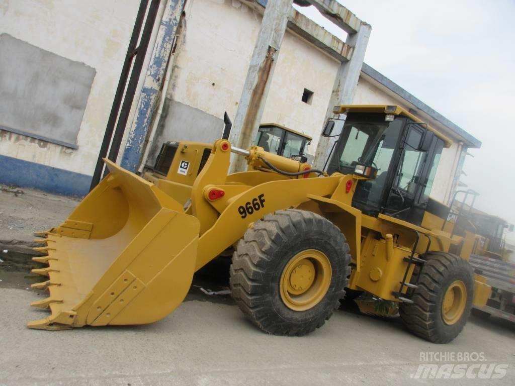 CAT 966 F Фронтальні навантажувачі
