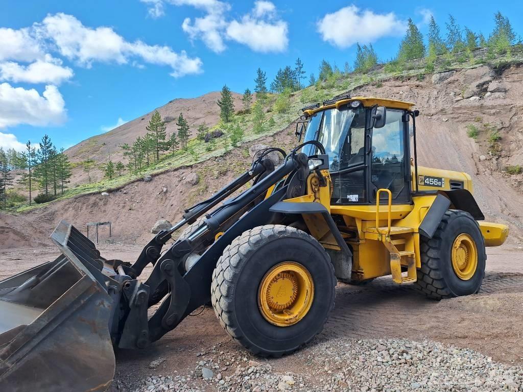 JCB 456 HT Фронтальні навантажувачі
