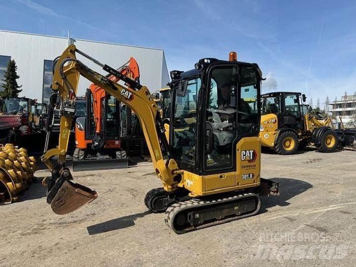 CAT 301.8-05A Міні-екскаватори < 7т