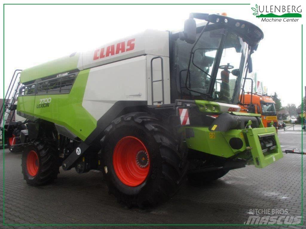 CLAAS LEXION 7700 Зернозбиральні комбайни
