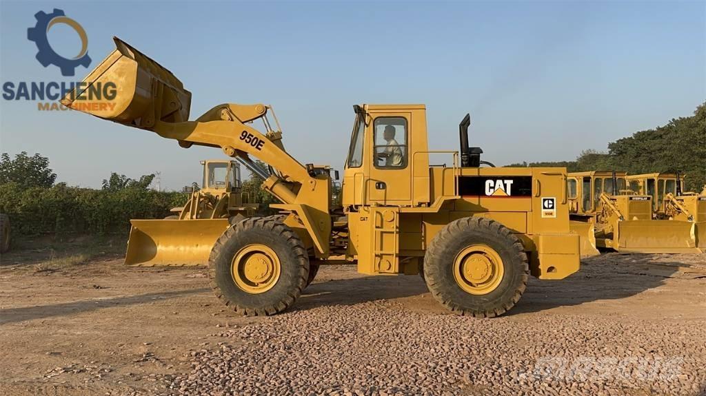 CAT 950 E Фронтальні навантажувачі