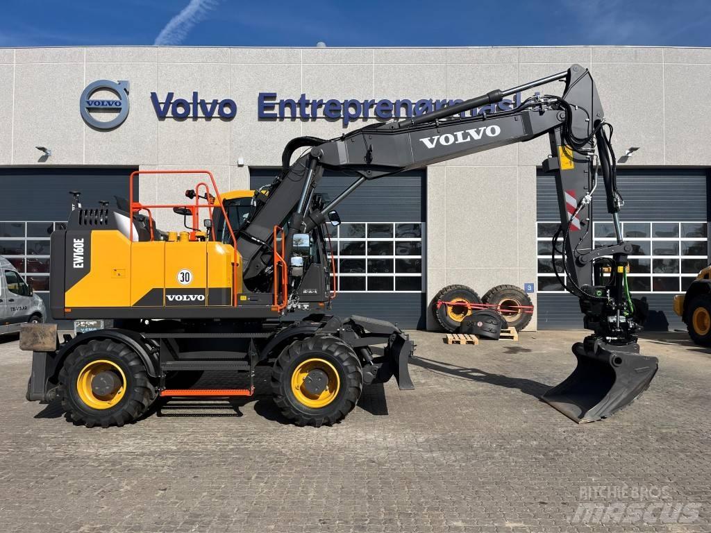 Volvo EW160E Колісні екскаватори