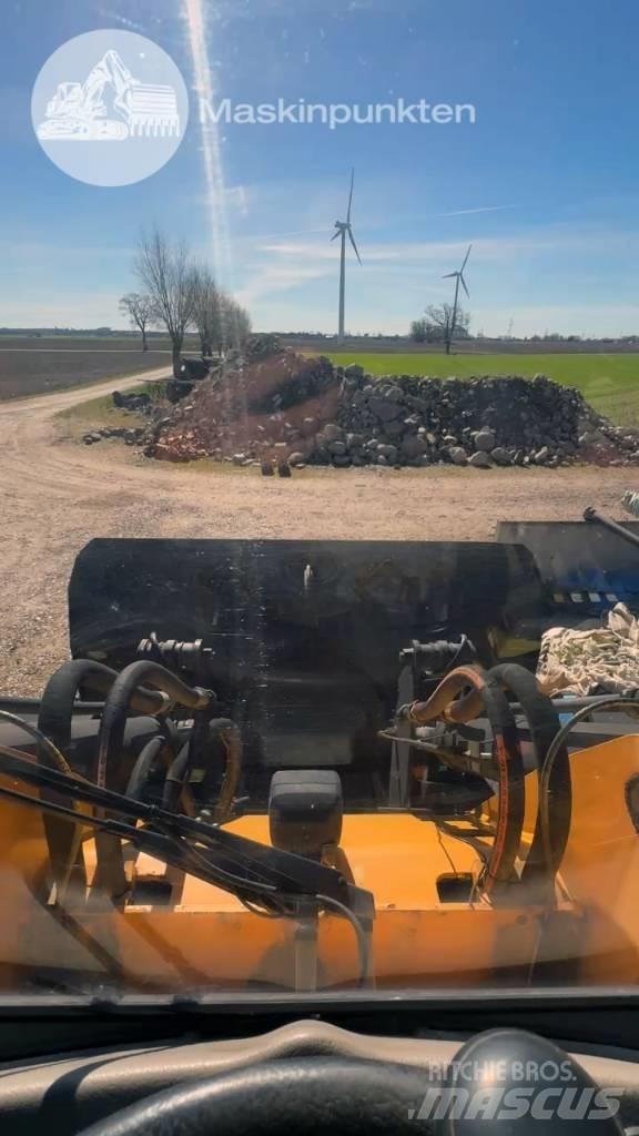 Ljungby L 20 Фронтальні навантажувачі