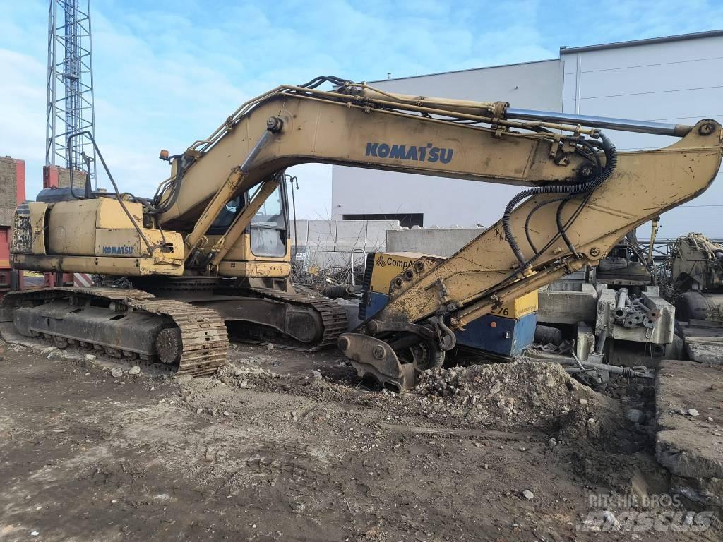 Komatsu 210 LC Гусеничні екскаватори