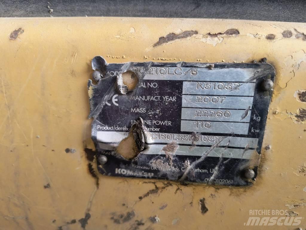 Komatsu 210 LC Гусеничні екскаватори