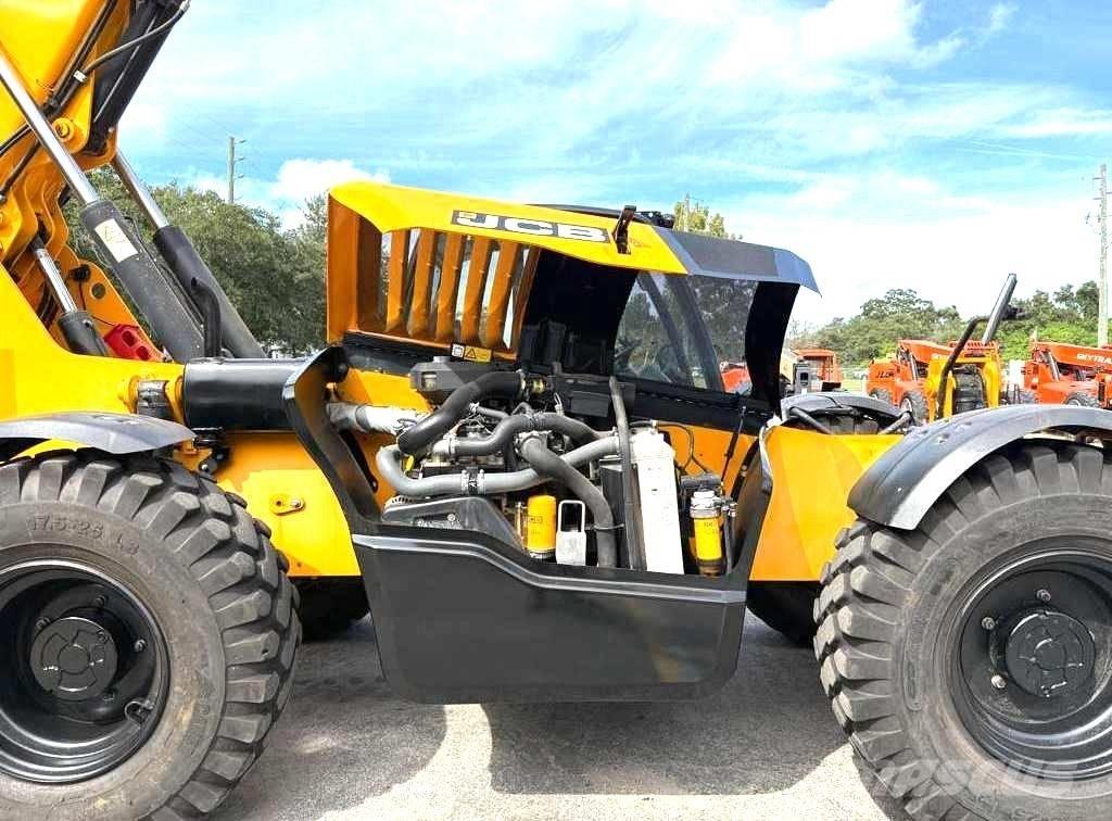 JCB 510-56 Телескопічні навантажувачі