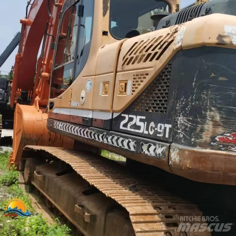 Hyundai 225lc-9t Гусеничні екскаватори
