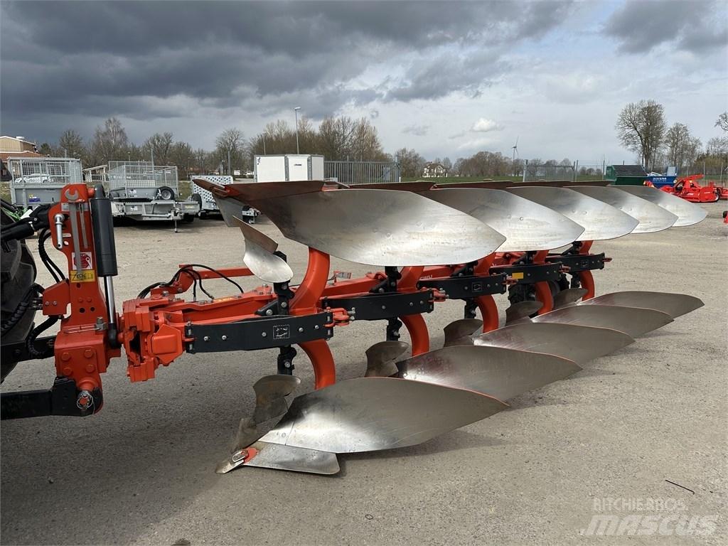 Kubota RV3005V Demo Реверсивні плуги