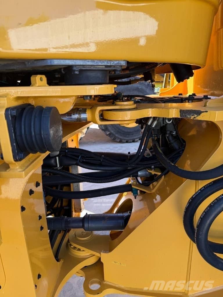 Volvo L 120 F Фронтальні навантажувачі