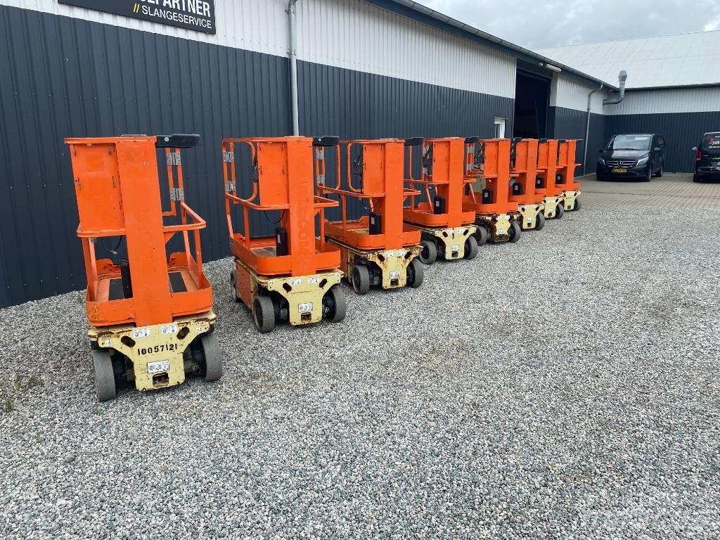 JLG 1230 ES Вертикальні щоглові підйомники