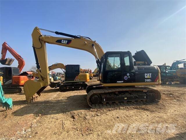 CAT 318D2 Гусеничні екскаватори