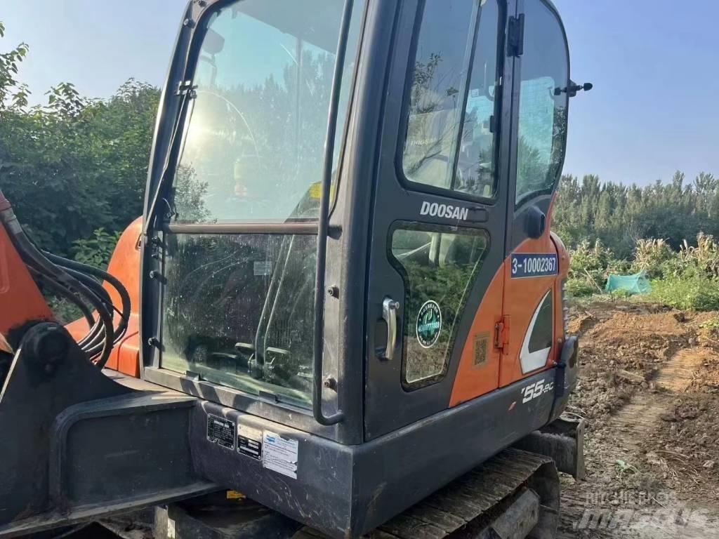 Doosan DX 55 Міні-екскаватори < 7т