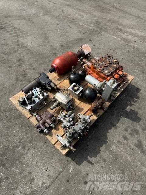 Daewoo Mega 300 V Гідравліка