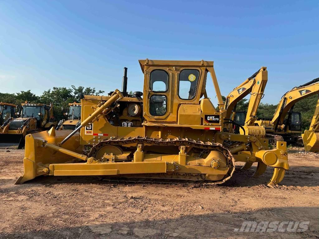 CAT D7G Гусеничні бульдозери