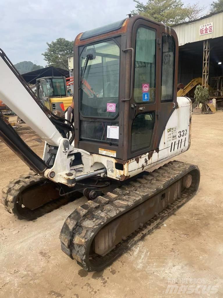 Bobcat 337 Міні-екскаватори < 7т