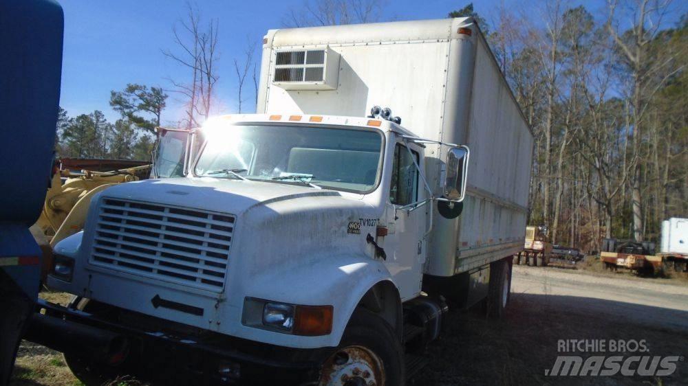 International 4900 Автоконтейнеровози