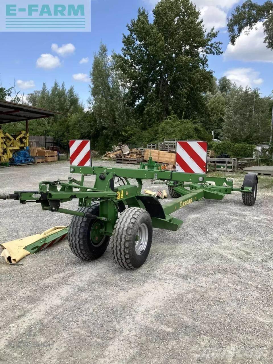 Krone big x 1100 Кормозбиральні комбайни