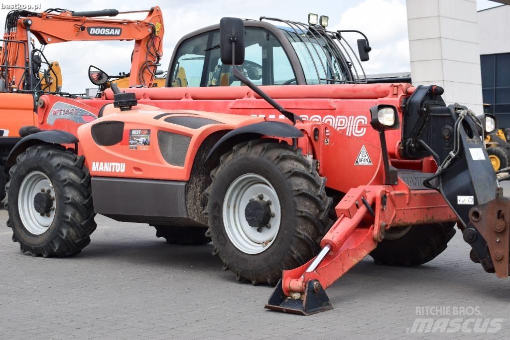 Manitou MT 1440 Телескопічні навантажувачі