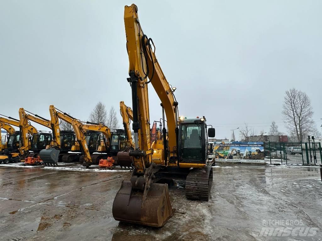 JCB JS 130 LC Гусеничні екскаватори