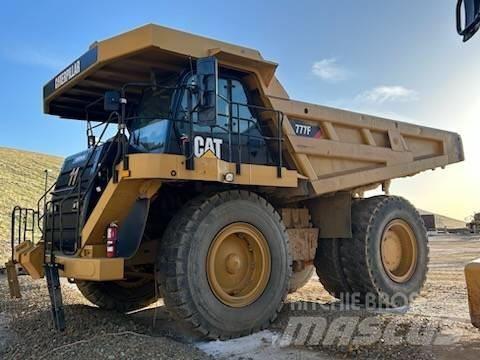 CAT 777F Зчленовані самоскиди