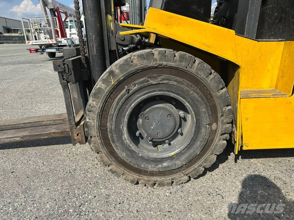 OM E50N Електронавантажувачі