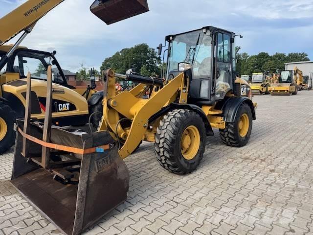 CAT 908 H Фронтальні навантажувачі