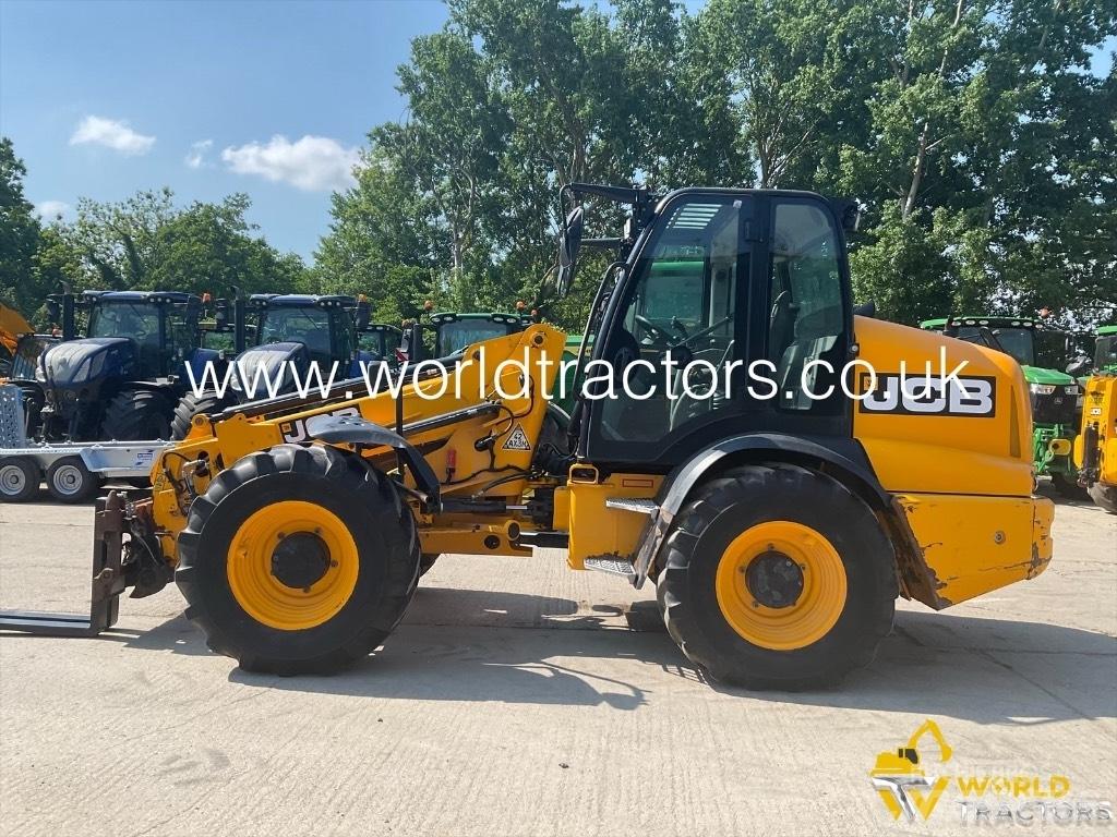 JCB TM 320 S Телескопічний навантажувач