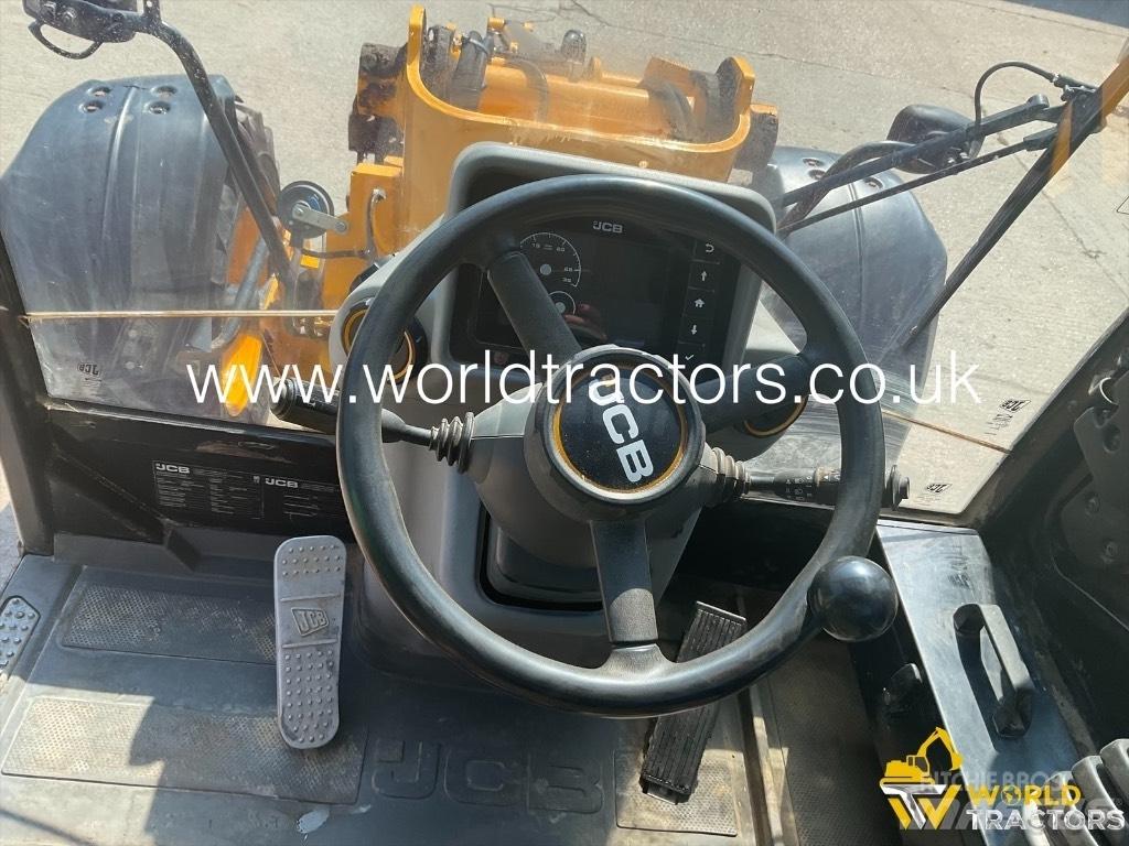 JCB TM 320 S Телескопічний навантажувач