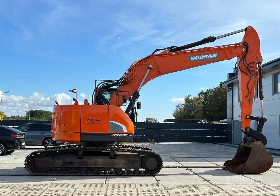 Doosan DX 235 LCR Гусеничні екскаватори