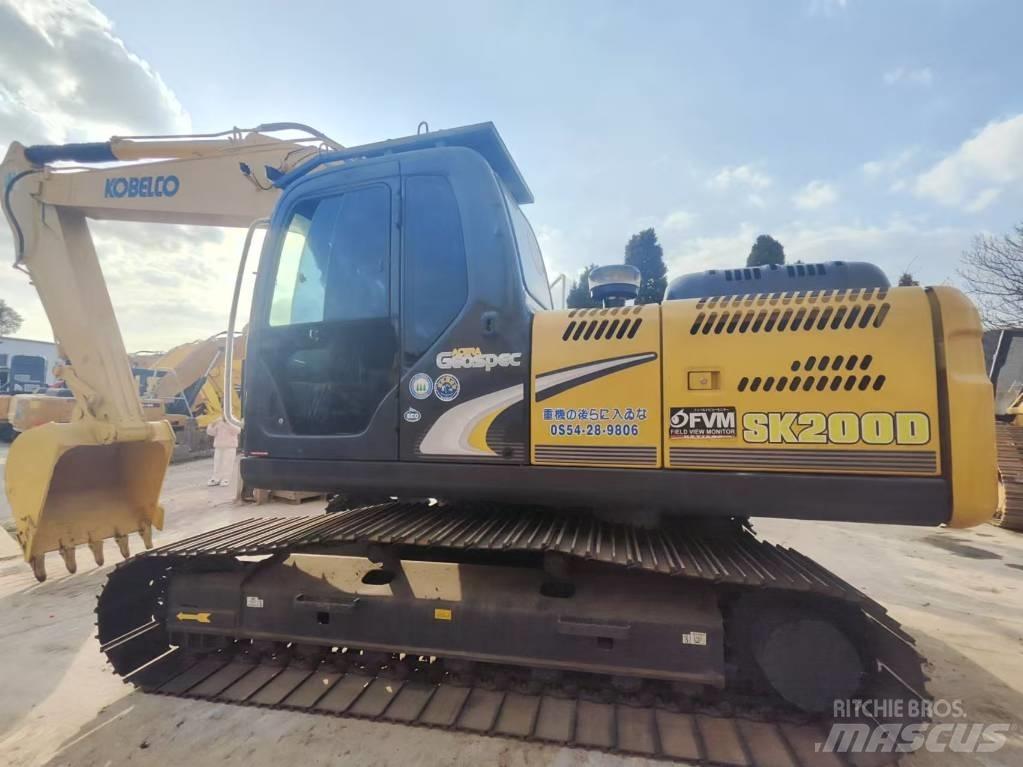 Kobelco SK200D Гусеничні екскаватори