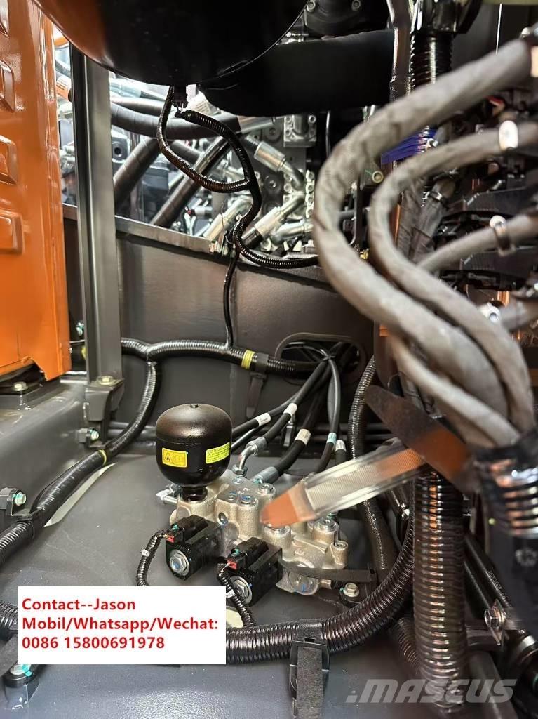 Develon DX 225 LC Гусеничні екскаватори