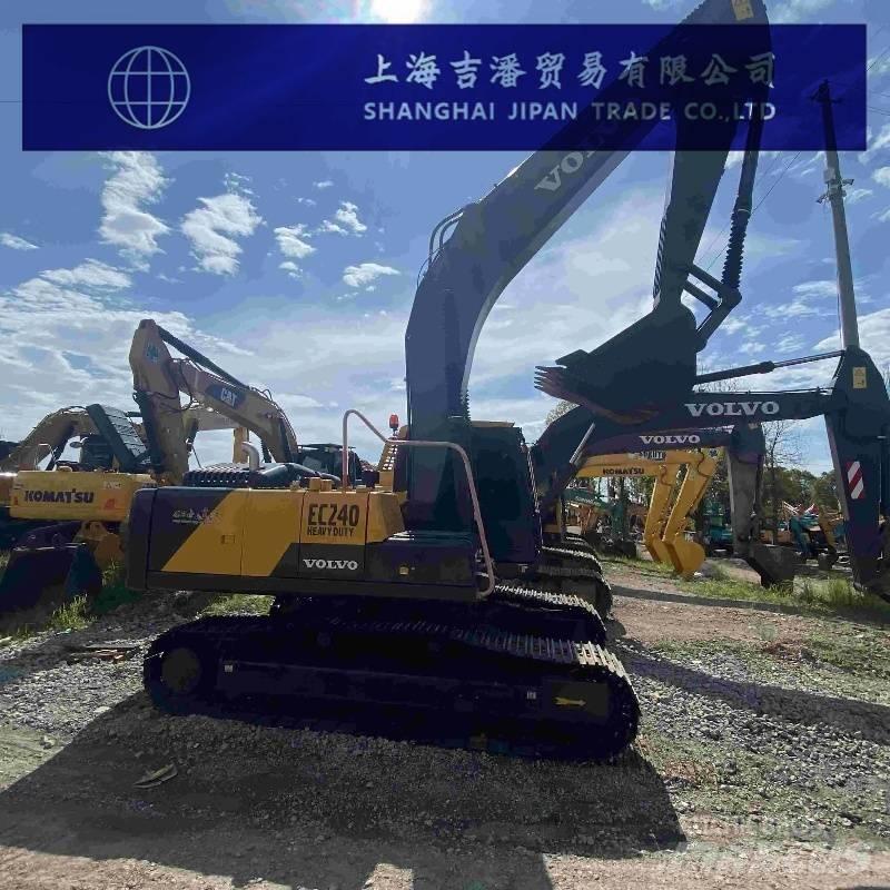 Volvo EC 240 Гусеничні екскаватори