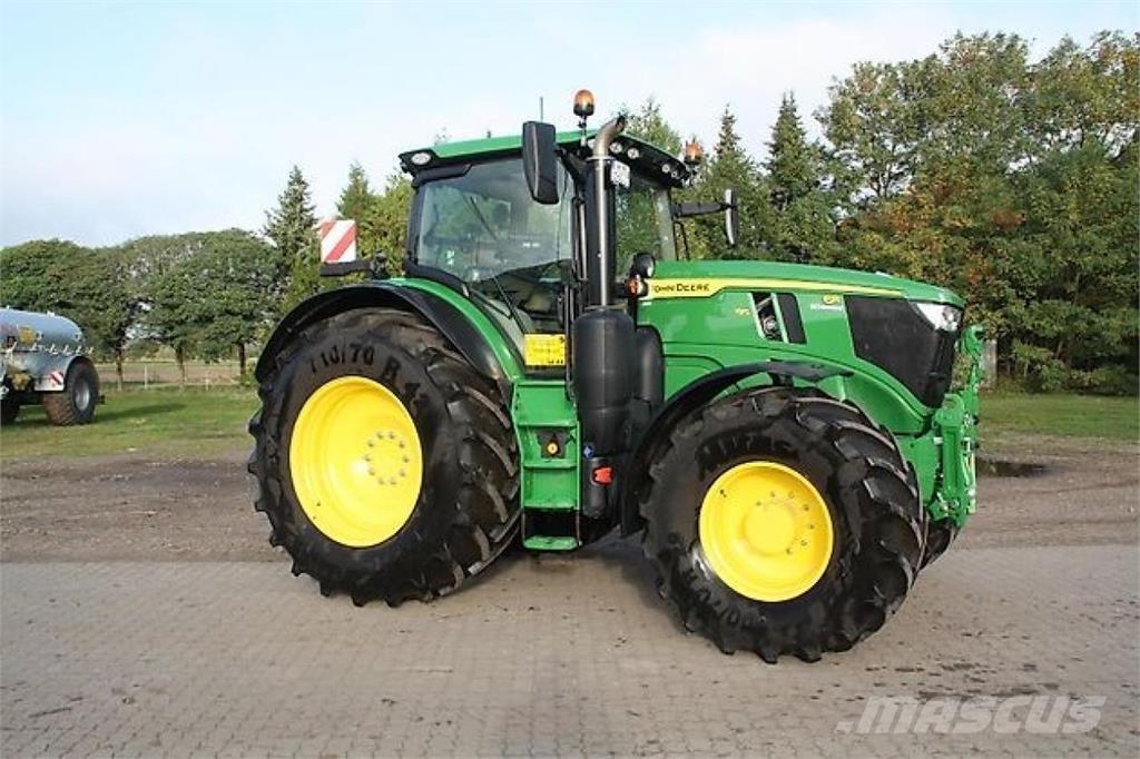 John Deere 6R195 Трактори