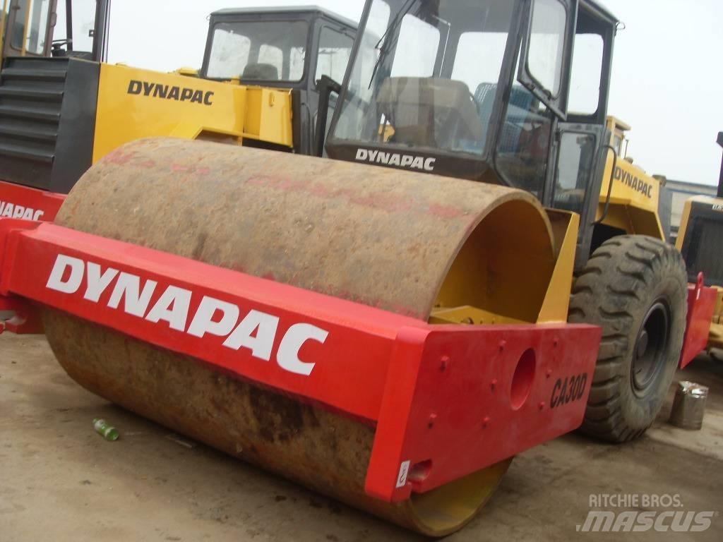 Dynapac CA 251 D Грунтові котки