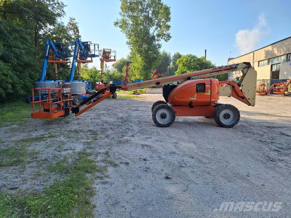 JLG 600AJ Колінчаті підйомники