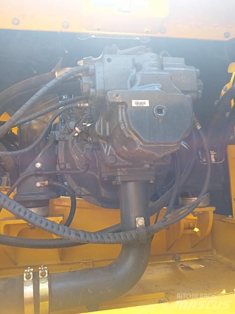 Komatsu pc360 Гусеничні екскаватори