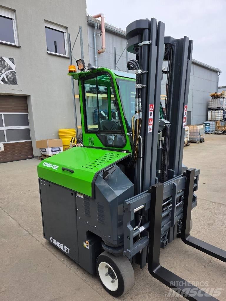 Combilift CBE 3000 Електронавантажувачі