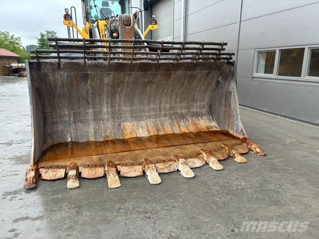 Volvo L 350 F Фронтальні навантажувачі