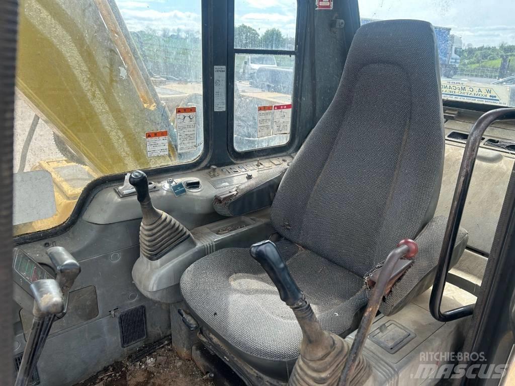 Komatsu PC 130-6K Гусеничні екскаватори