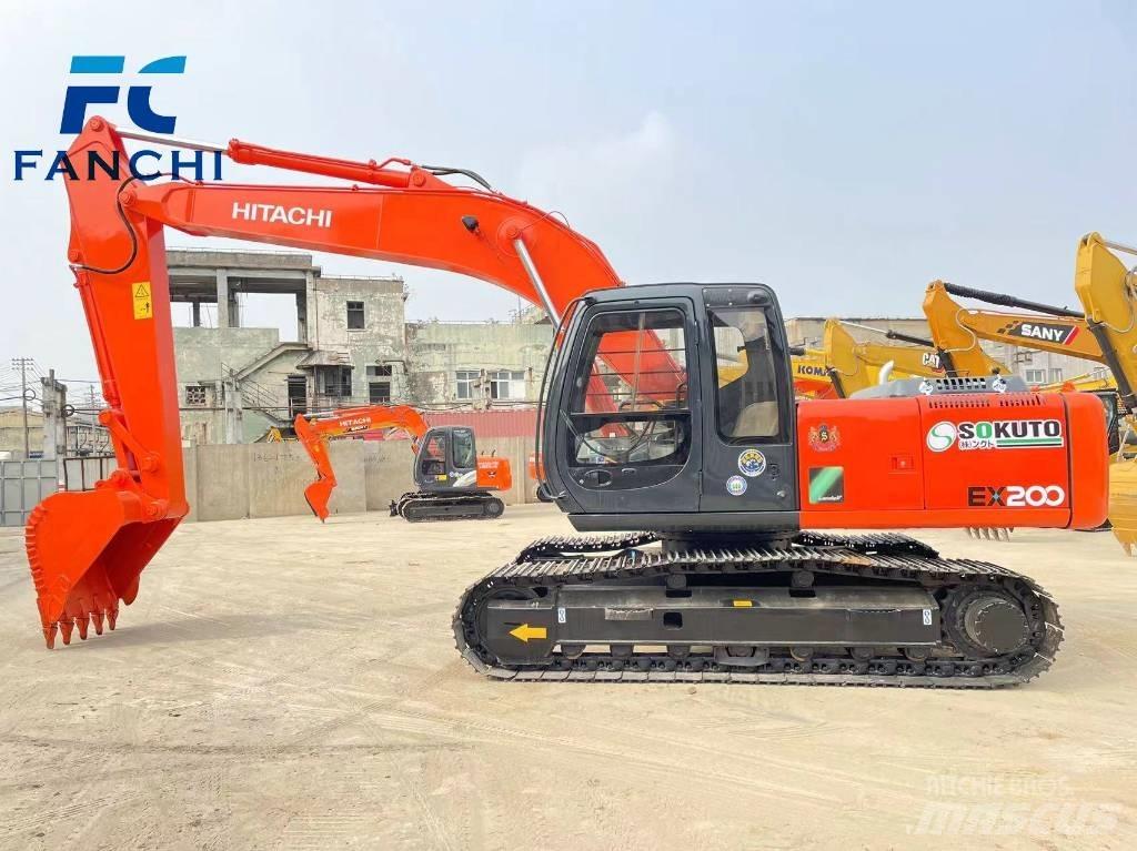 Hitachi EX 200 Гусеничні екскаватори