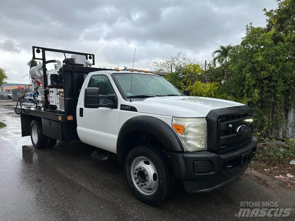 Ford F 450 Комбі/Вакуумні вантажівки