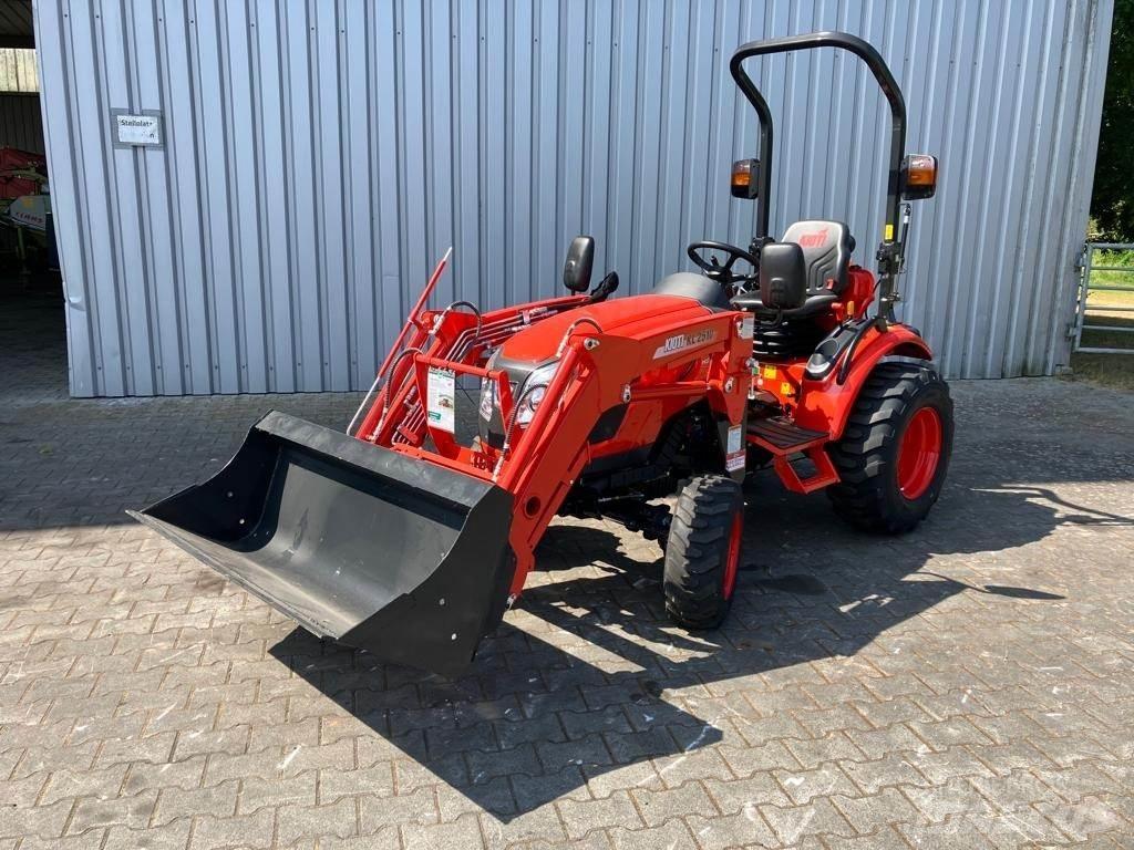 Kioti CX2510H-EU Трактори