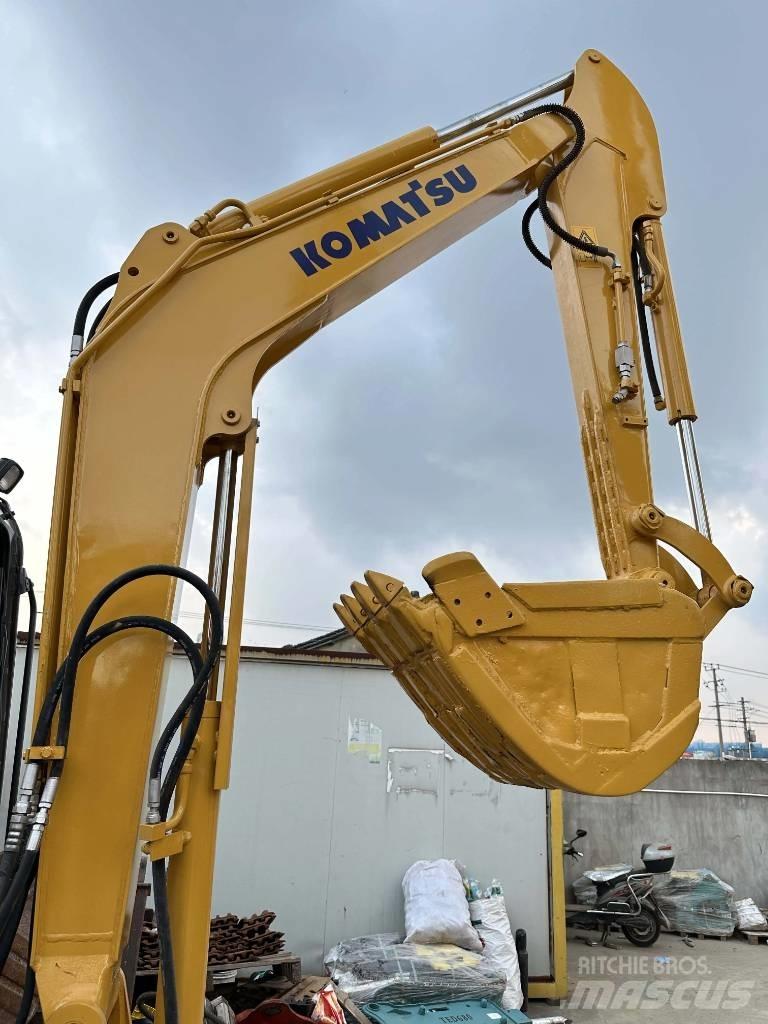 Komatsu PC55 Гусеничні екскаватори