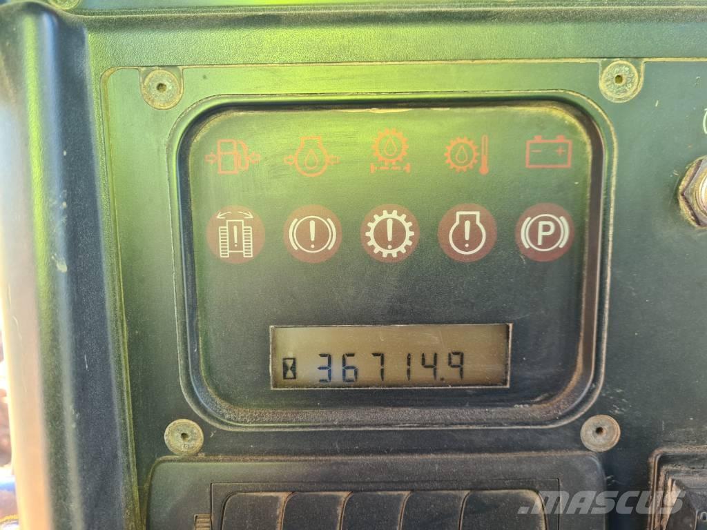 CAT D 6 N XL Гусеничні бульдозери