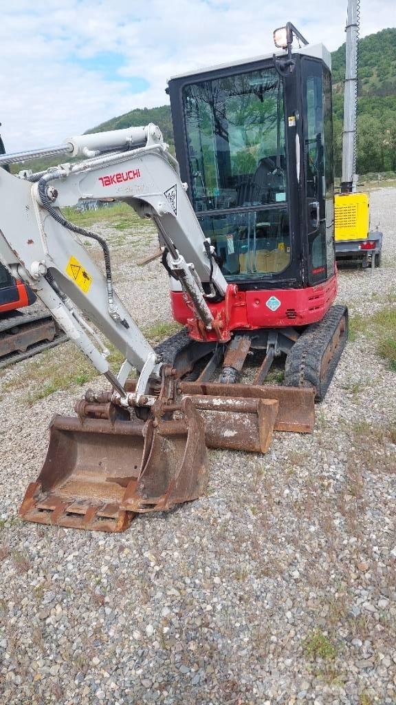 Takeuchi TB 23 R Міні-екскаватори < 7т