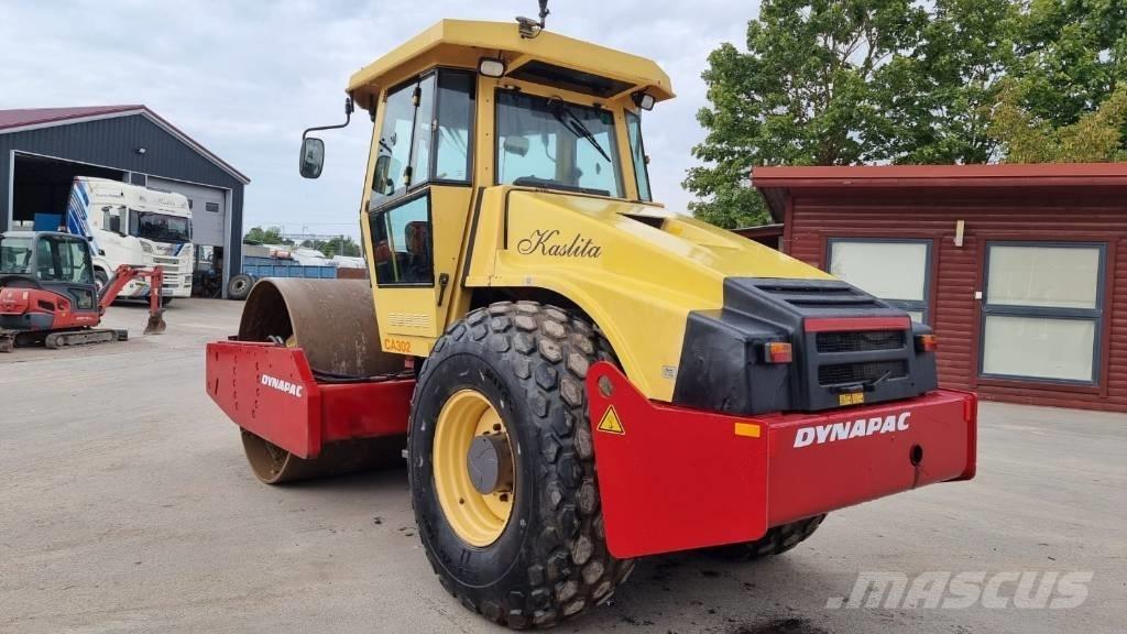 Dynapac CA 302 D Грунтові котки